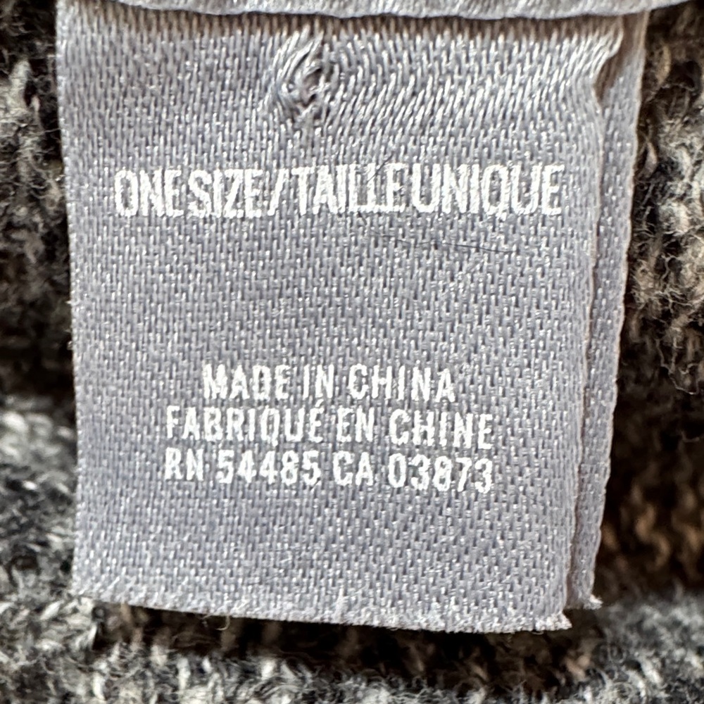 Aerie Gray Textured Knit Hat. - Picture 6 of 9